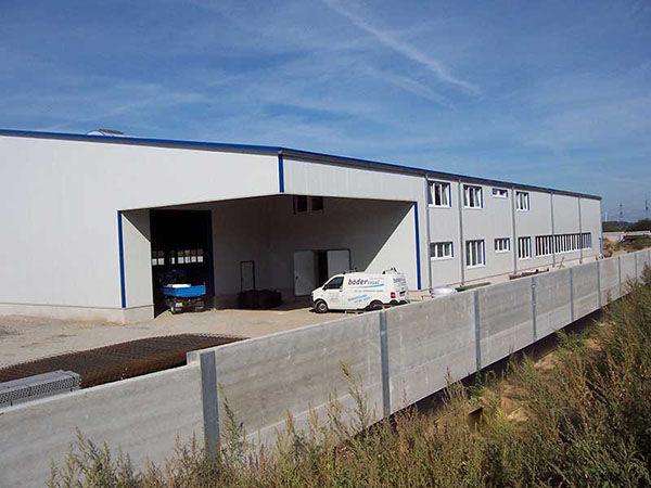 Hallenbau für das Unternehmen bäder insel